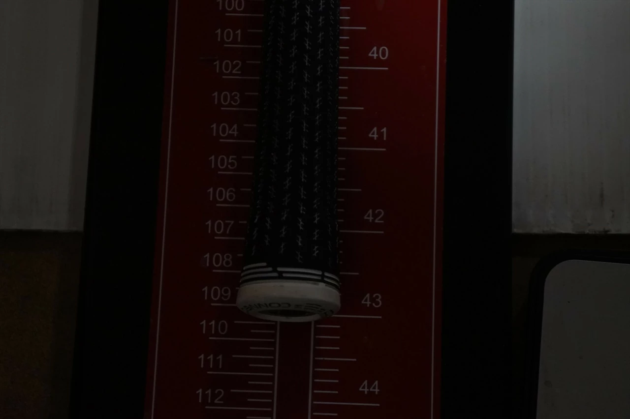 Fujikura Atmos Black Tour Spec 7 X 70G X-STIFF 43" Driver Shaft Cobra 00838565 - Image 5