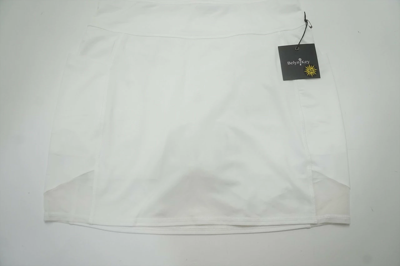 NEW Belyn Key Golf Mesh Panel Skort Womens Size Medium Chalk 684B 00965151