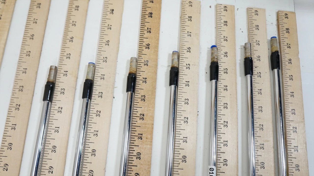 True Temper Dynamic Gold 130g S300 Stiff 34.25"-37.5" 7pc Iron Shaft Set 1006355 - Image 3