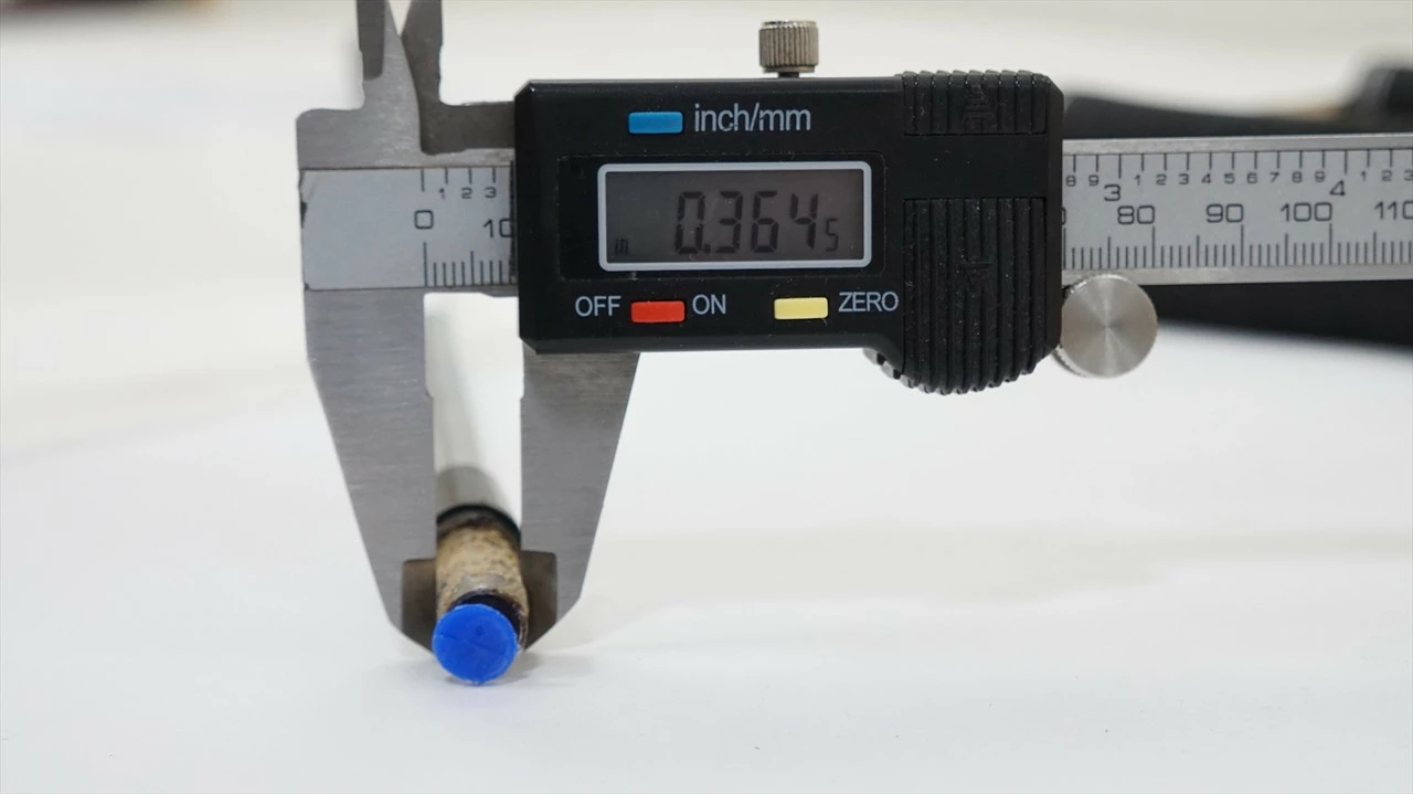 True Temper Dynamic Gold 130g S300 Stiff 34.25"-37.5" 7pc Iron Shaft Set 1006355 - Image 5