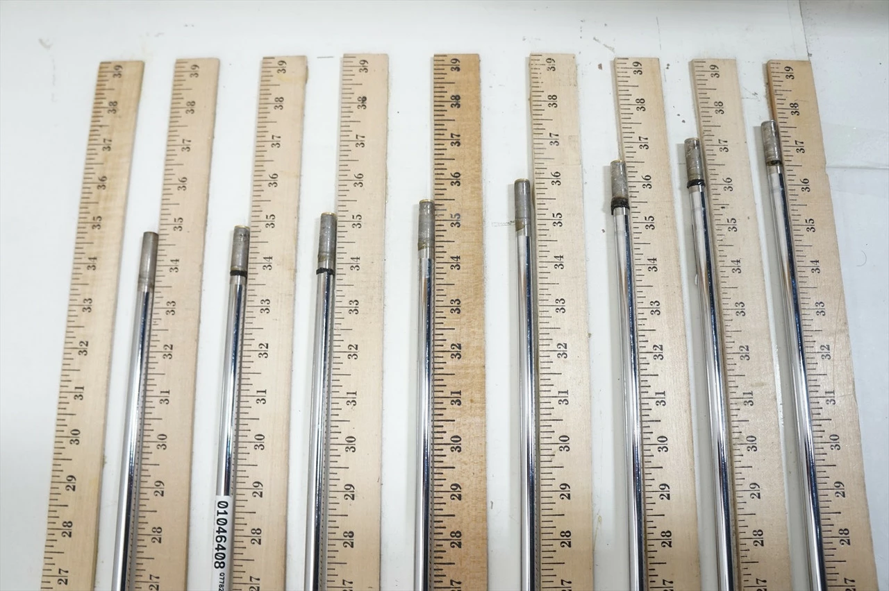 True Temper Amt Red R300 Regular 34.75"-37.5" 8pc Iron Shaft Set .355 1046408 - Image 3